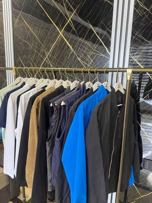 B2B uchun PROMO va korporativ kiyimlar ishlab chiqarmiz.