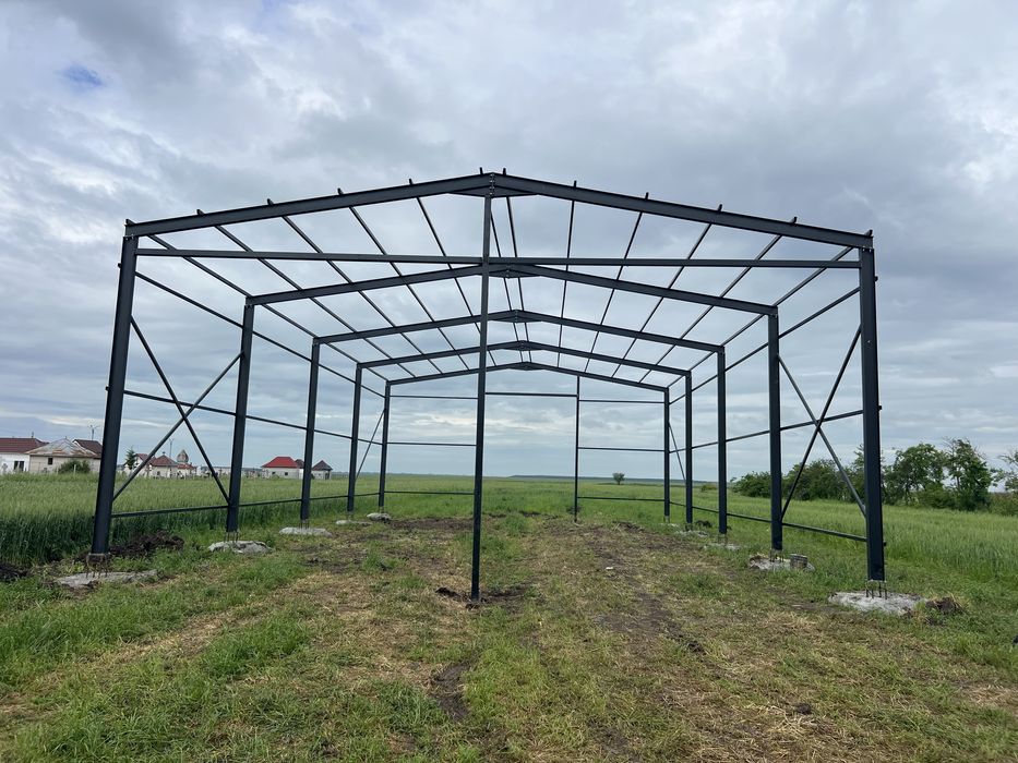 Vand hala metalica de 12 m x20 m x5 m din profil ipe de 200