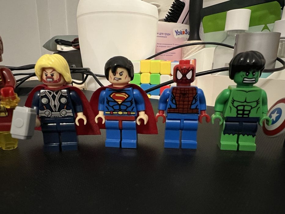 Продам лего фигурки минифигурки