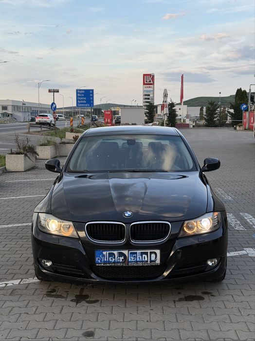 BMW E90 318i 2009