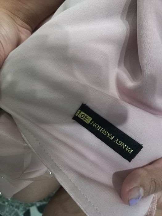 Продавам официална рокля