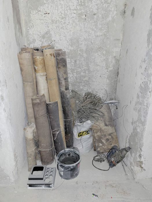 Transport moloz si mobila veche