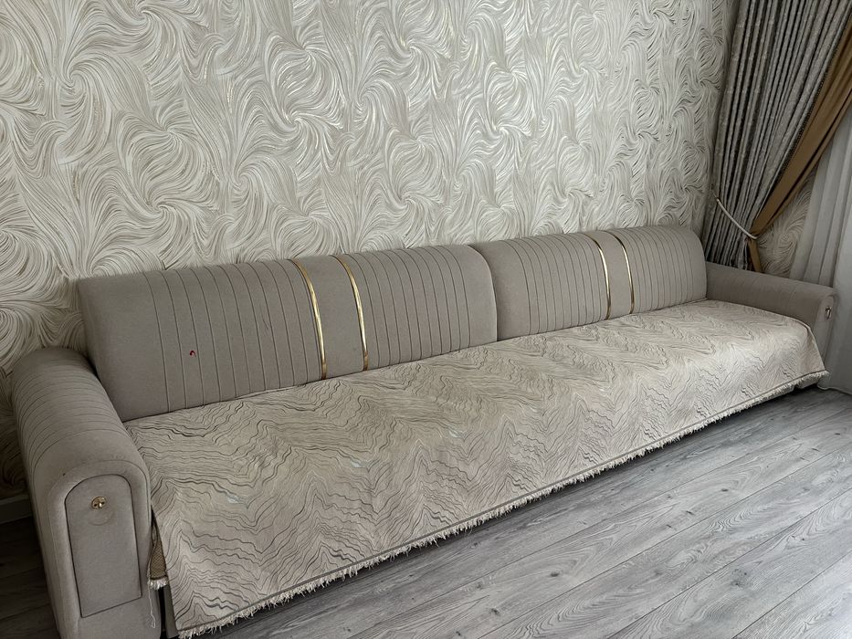 Диван для гостиной