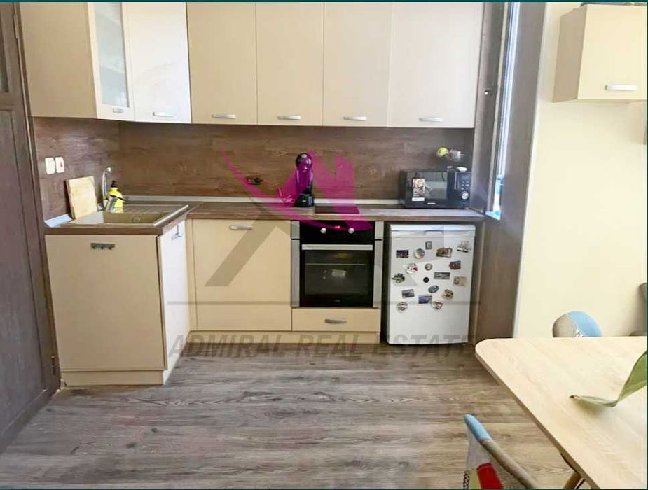 Дава се под наем Двустаен апартамент в Варна, Център - 50 кв.м за 500 € - Снимка #2