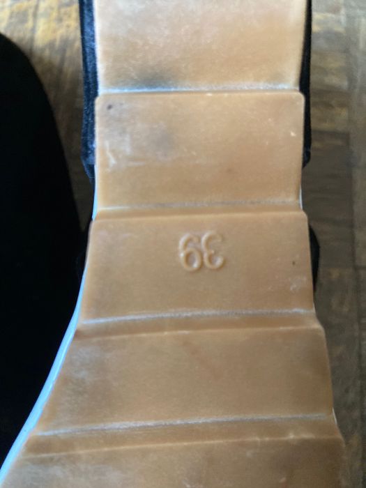 Дамски чехли от черен набук и бял лак с камъчета W Shoes