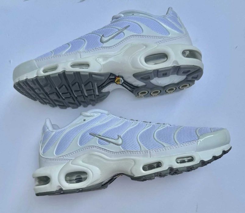 Nike Air Max TN Triple White
