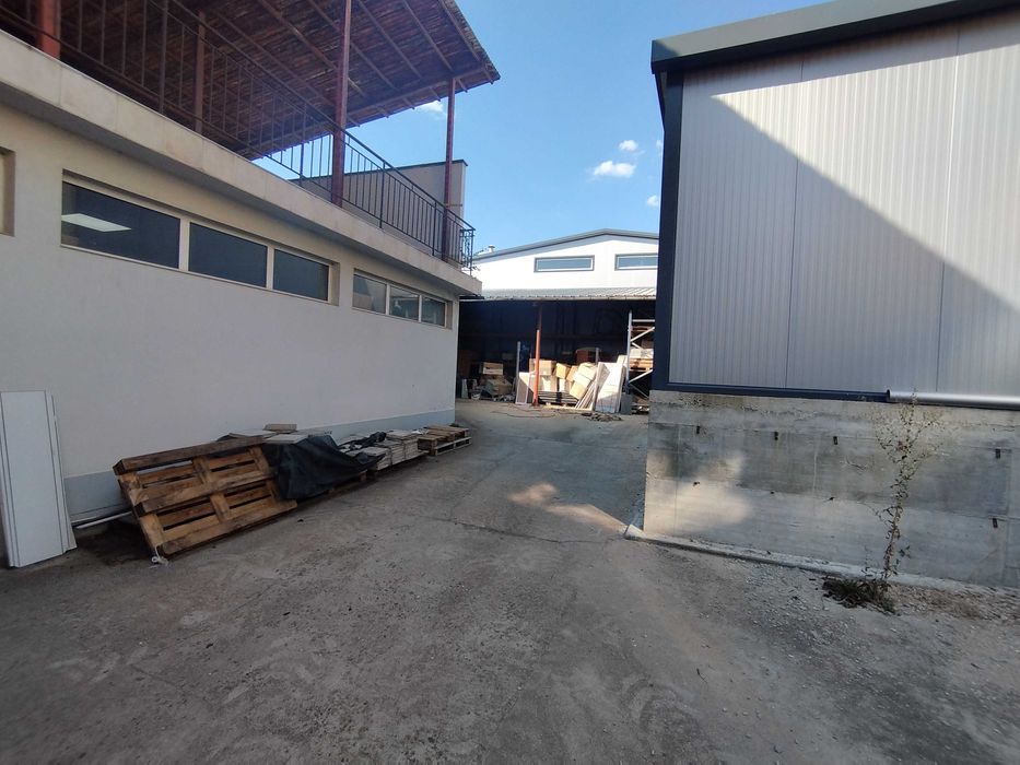 Дава се под наем Магазин в Севлиево - 200 кв.м за 453.9 € - Снимка #2