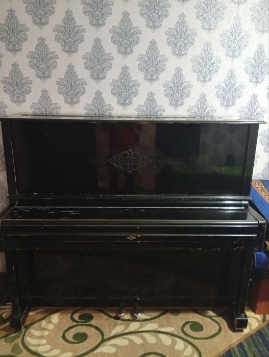 Srochno Pianino sotiladi