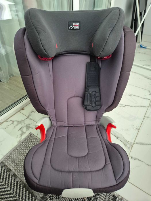Детское автокресло Britax Romer 4-12лет