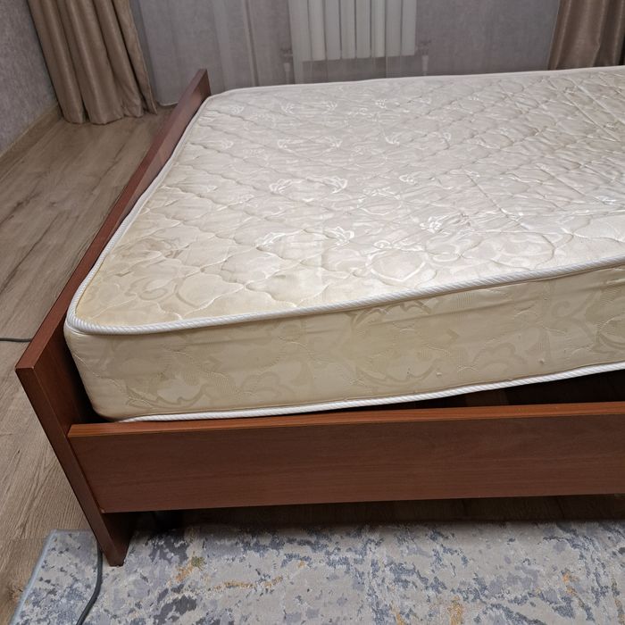 Спальный гарнитур 160 х 200см