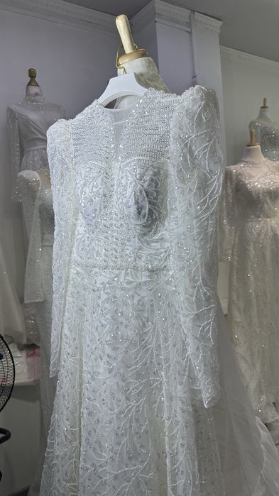 Продается свадебное платье новое