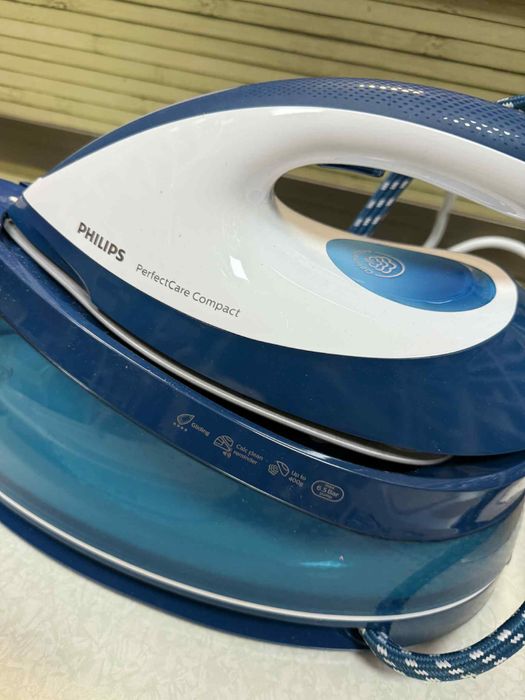 Парна станция за гладене Philips GC7840/20