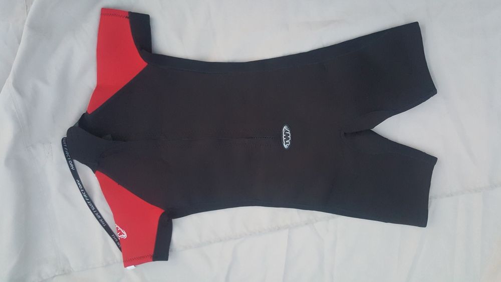 Costum costume neoprem ca Noi