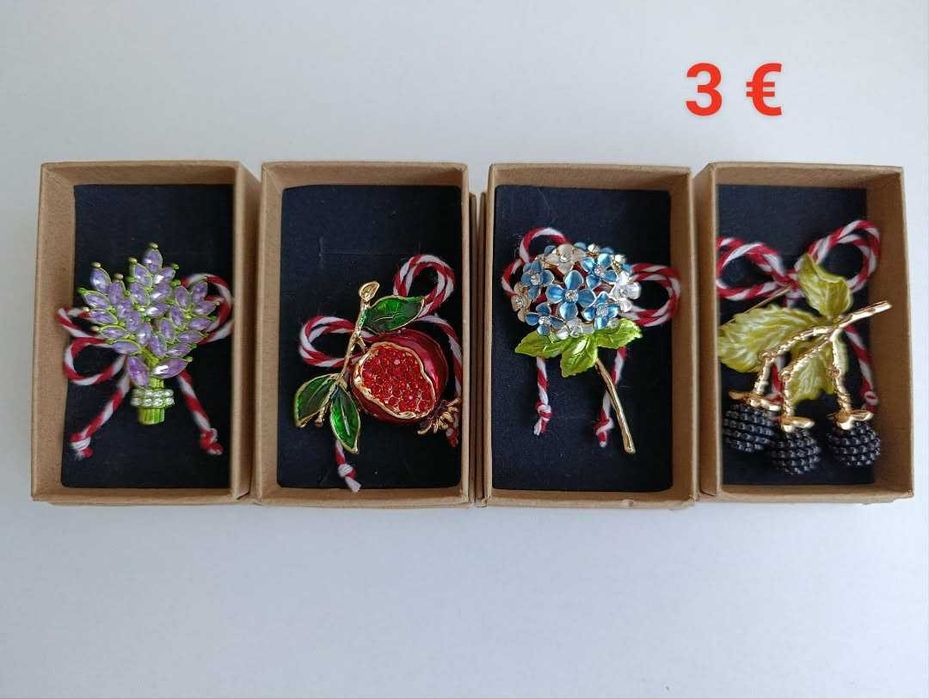 Последни бройки Мартеница брошка в кутия – готов подарък за 1 и 8 март