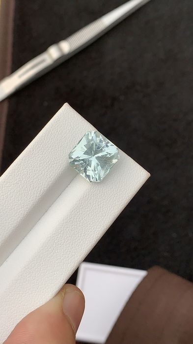 Аквамарин VVS голям