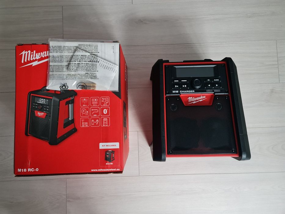 Радио Milwaukee M18RO ново