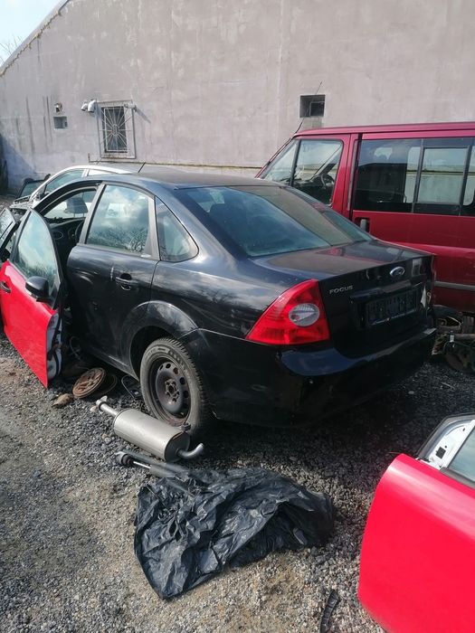 Bara spate usa capota aripa stop Ford Focus