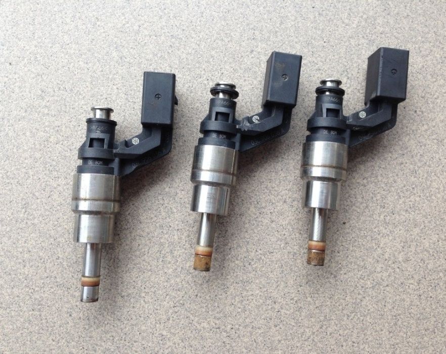Injector injectoare VW Golf 4 Bora 1.6FSI cod motor BAD 81kw 110cp