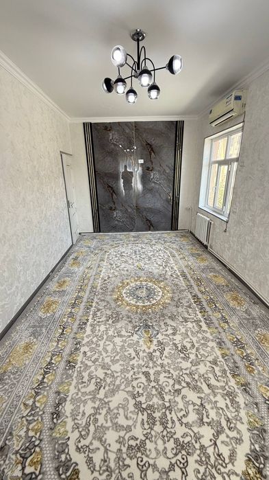 1-xonali 4-qavat 39m2 5mikrorayon, Jomiy
4-qavatli panelni dom 5
manzi