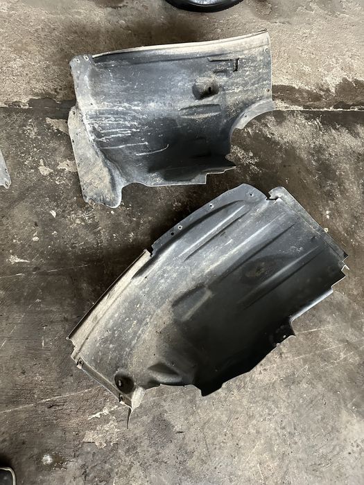 Преден подкалник Mercedes R class W251