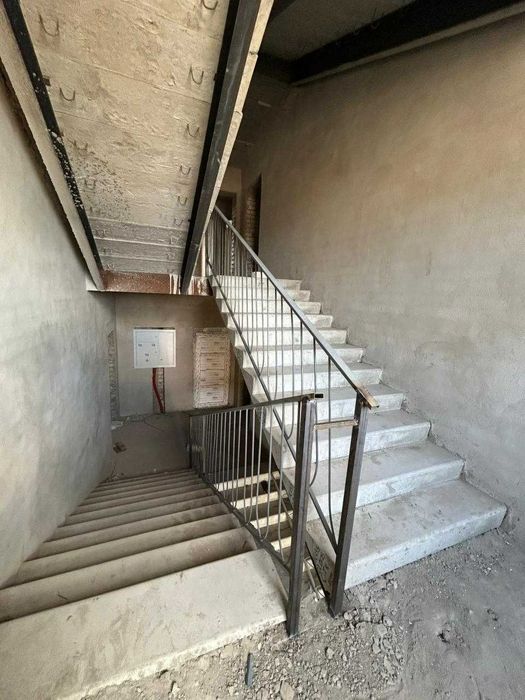 Продам 1комн кв Батыс Черновая