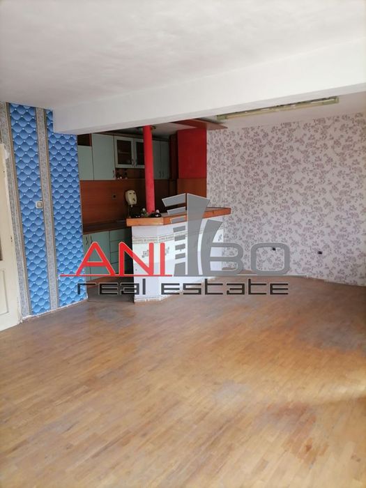 Продава се Двустаен апартамент в Варна, Зимно кино Тракия - 64 кв.м за 1969 €/кв.м - Снимка #12