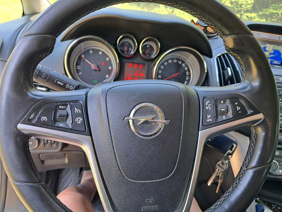 OPEL Zafira 2013 — imagine 3