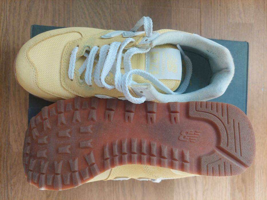 New Balance 37 yellow