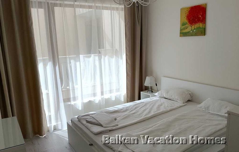 Тристаен апартамент с морска гледка във Varna Southbay Residence