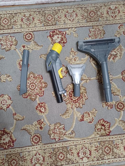 Продам пылесос Karcher Puzzi 10/1