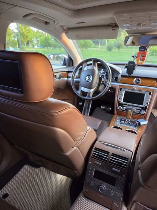 VOLKSWAGEN Phaeton 2013 — imagine 5