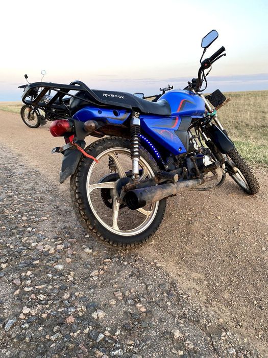 Мотокцикл Vento riva