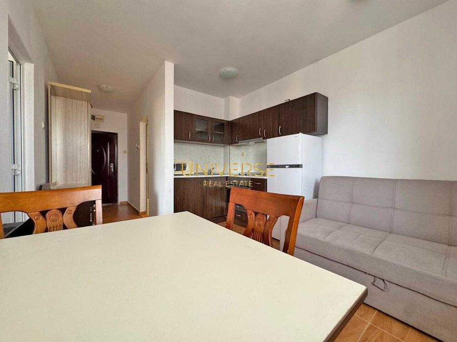 Продава се Двустаен апартамент в к.к. Слънчев бряг - 51 кв.м за 650 €/кв.м - Снимка #1