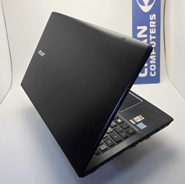 Acer Aspire E15 E5-576   i7 7500U/8GB/250SSD/FHD