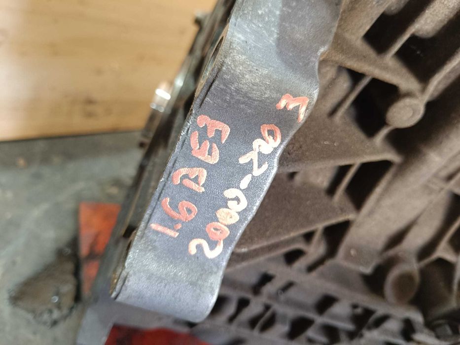 Bloc motor 1.6 benzina (varianta cu variator) VOLVO S40 V40 E3 2000  -