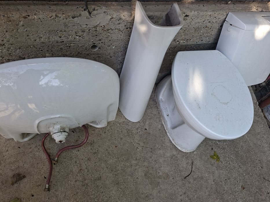 Vand chiuveta și wc