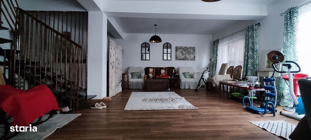 Casa P+1 in stil mediteranean - 1 Decembrie