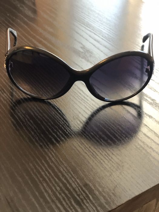 Продам солнцезащитные очки