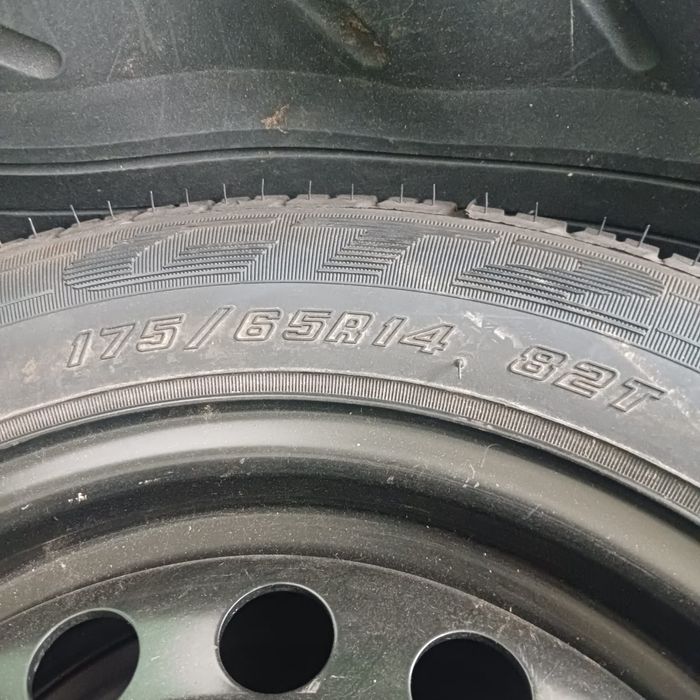 Cauciucuri vara masina