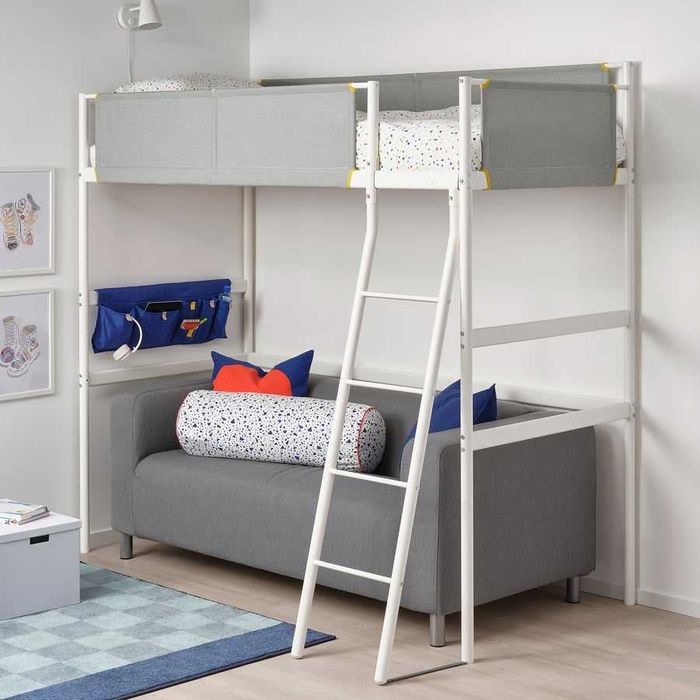 Cadru de pat supraetajat  Ikea si saltea Ikea