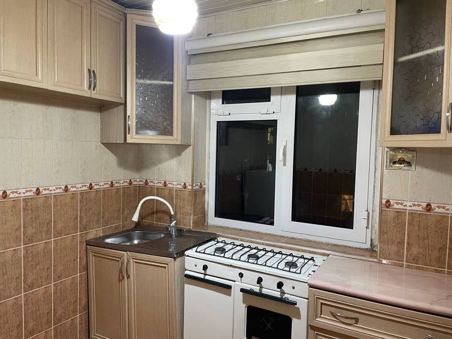 Zudlik bilan 2 xonali uy sotilyapti!!!