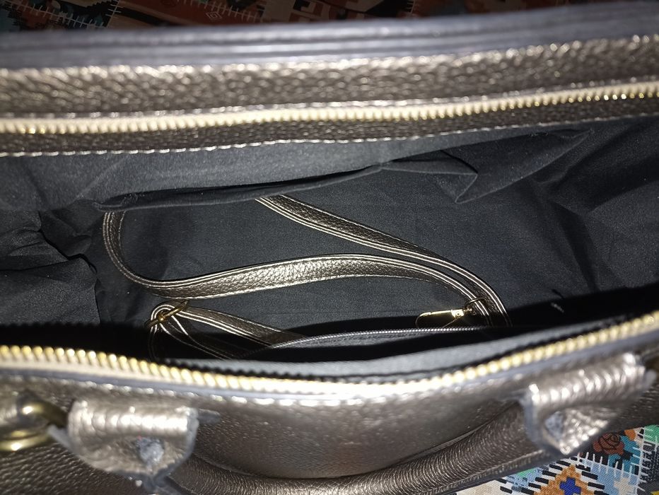 Продам женские сумки