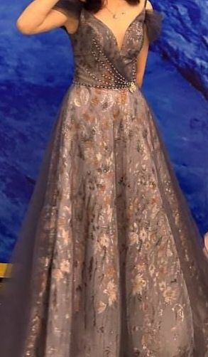 Женские платья..