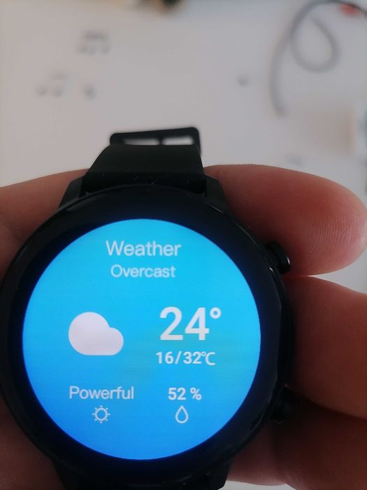 Смарт часовник андроид