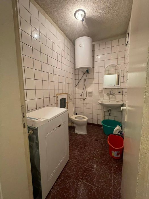 Дава се под наем Четиристаен апартамент в София, Младост 4 - 112 кв.м за 797.64 € - Снимка #8