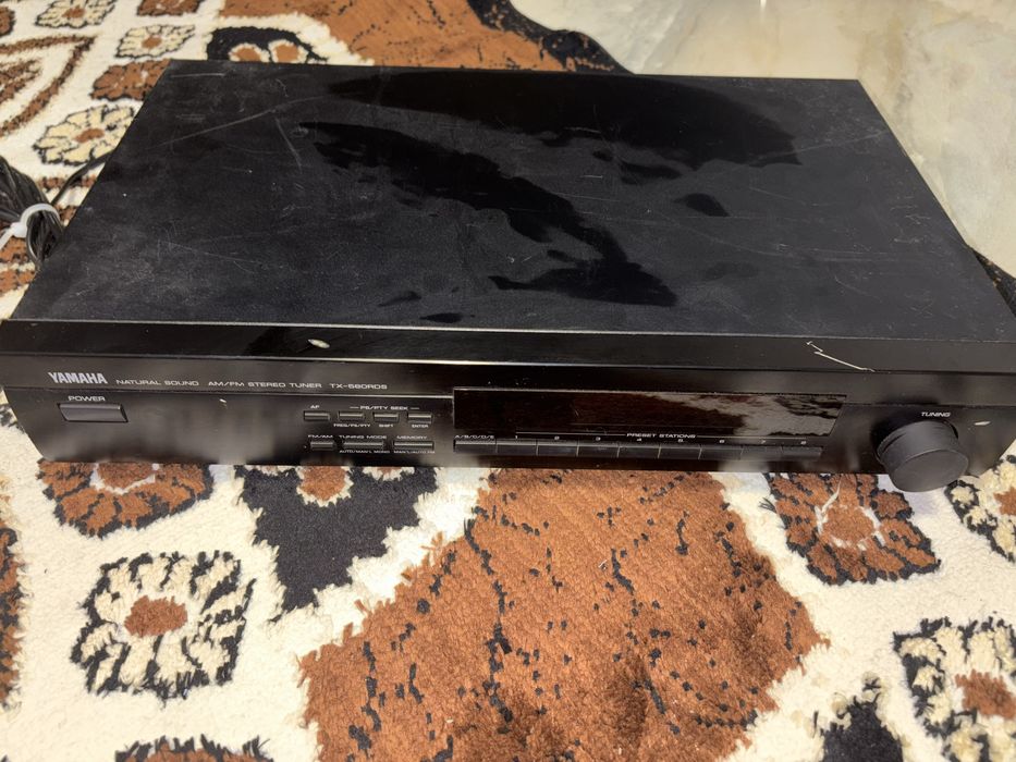 tuner stereo AM/FM Yamaha Natural Sound