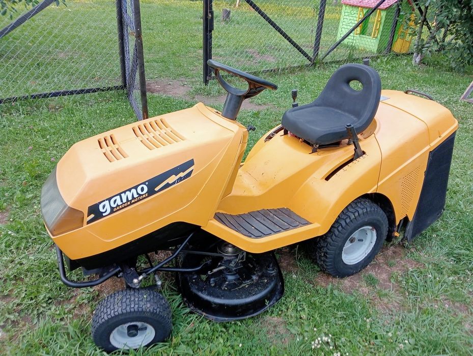 Tractoras de tuns iarba !Gamo!