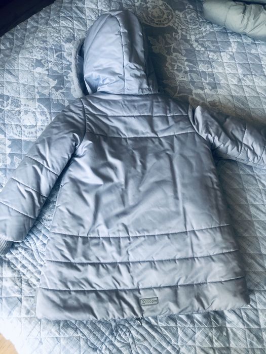 Продам куртку на девочку зима