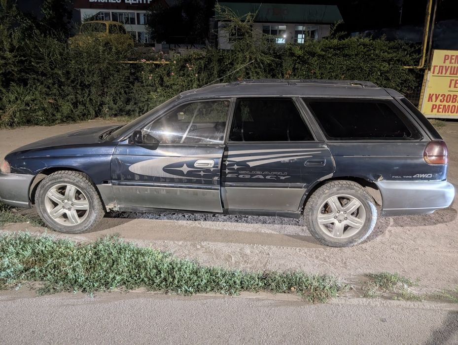 Субару Аутбэк 2.5 срочно