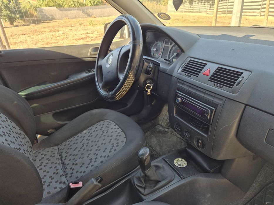SKODA Fabia 2005 — imagine 4